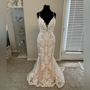 Maggie Sottero Lace Wedding Dress in Cream and White